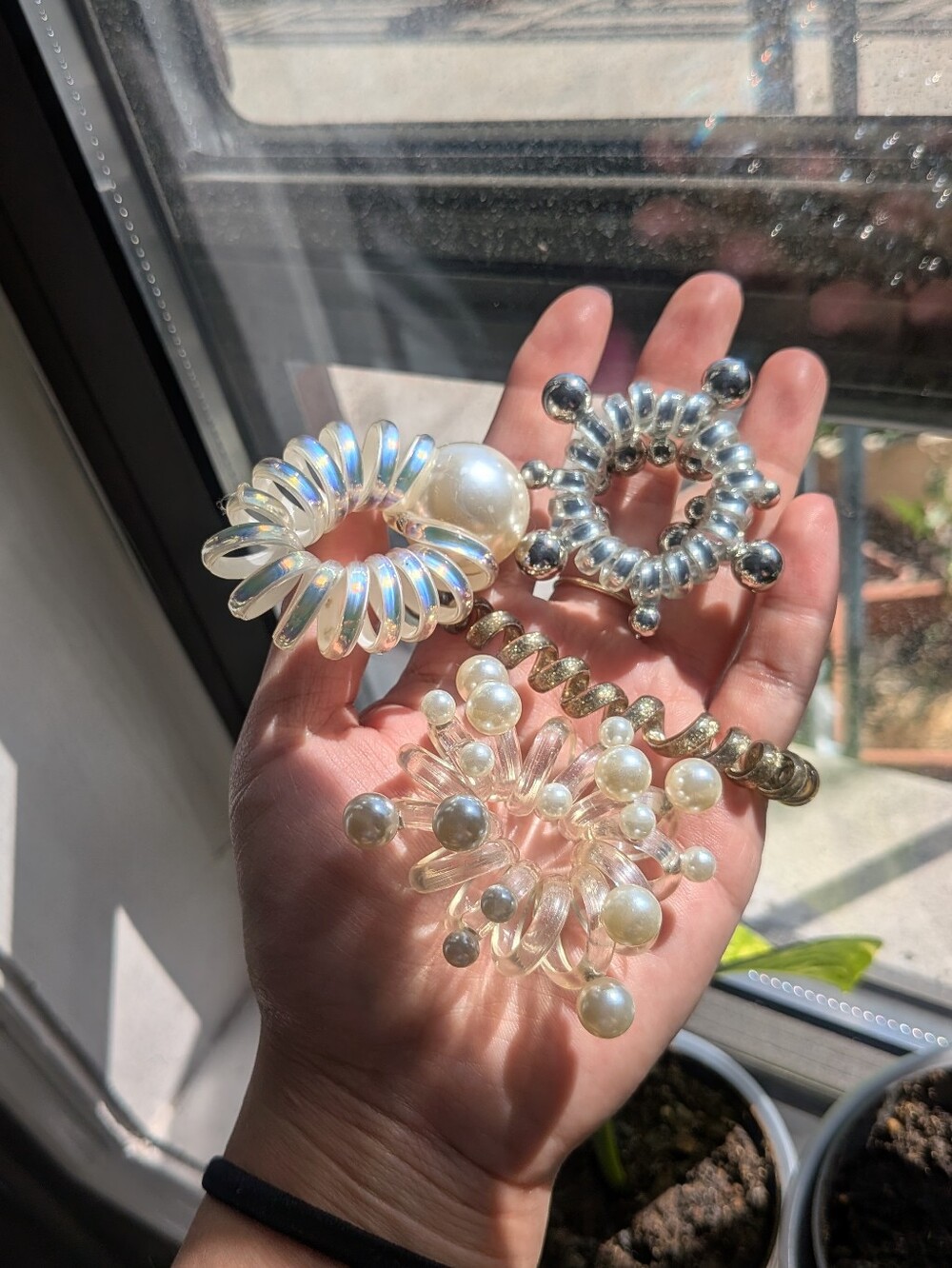 Assorted Pearl & Iridescent Spiral Hair Ties - Set of 4
